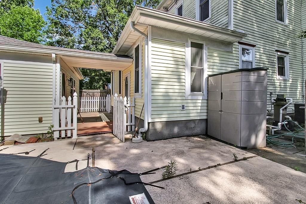 1329 Grand Avenue — photo 35