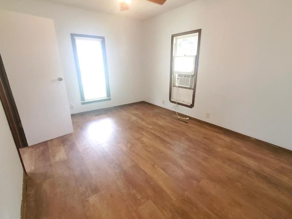 1028 S Lafayette N/A — photo 7