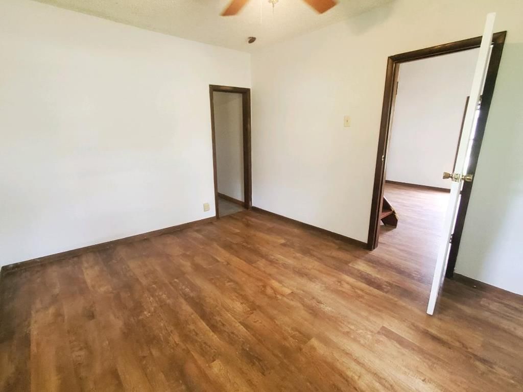 1028 S Lafayette N/A — photo 8