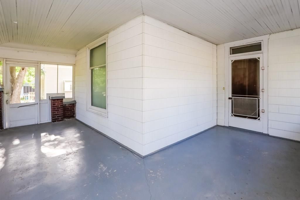 609 E 4th Avenue — photo 48