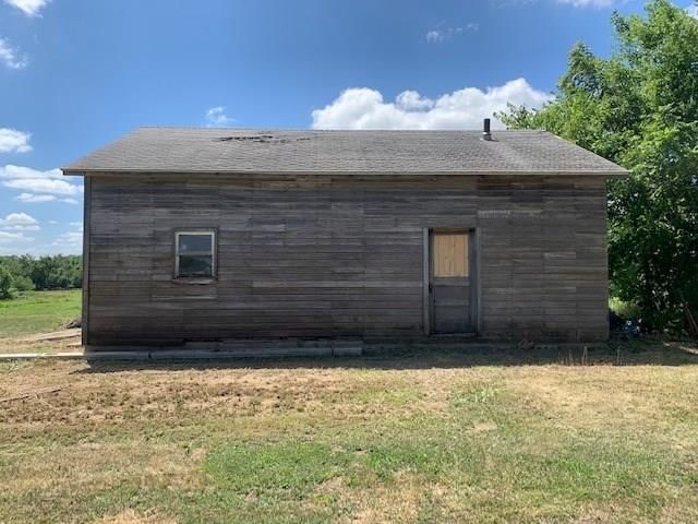 826 3600th Street — photo 49