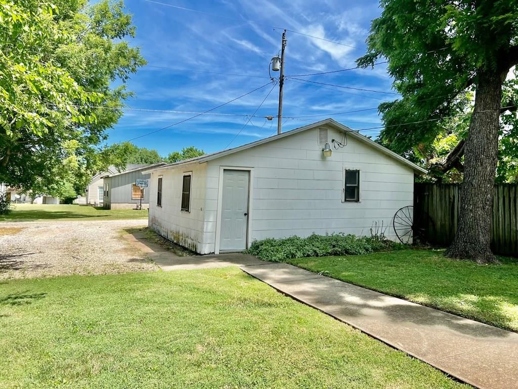 1619 Chess Avenue — photo 20