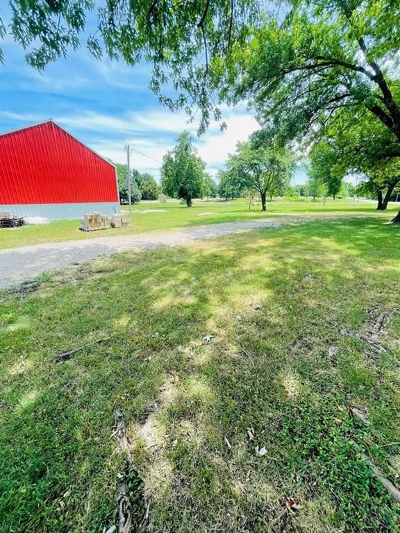 204 S Dreher N/A — photo 11