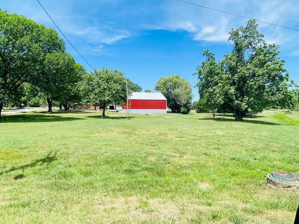 204 S Dreher N/A — photo 5