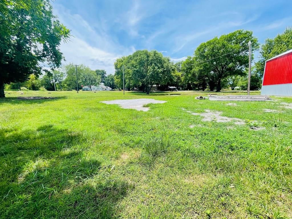 204 S Dreher N/A — photo 8