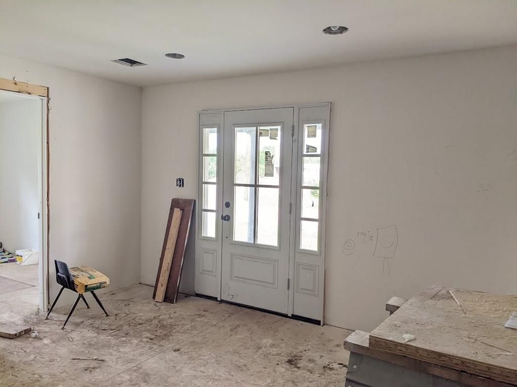 418 N Neosho Street — photo 14