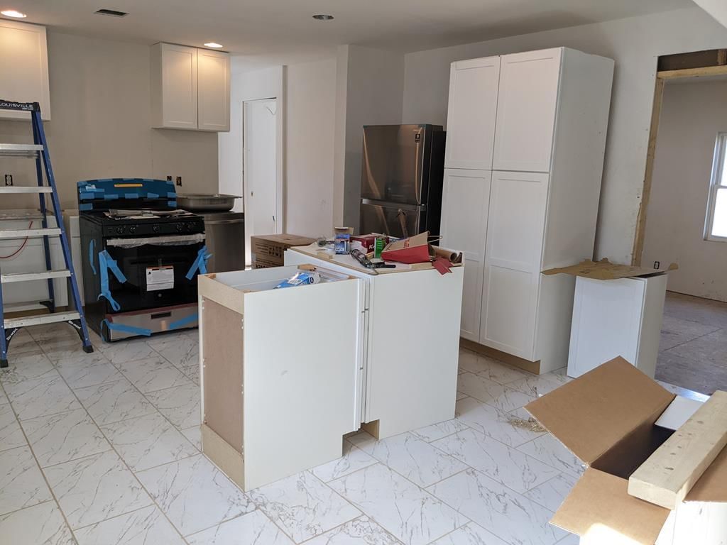 418 N Neosho Street — photo 25
