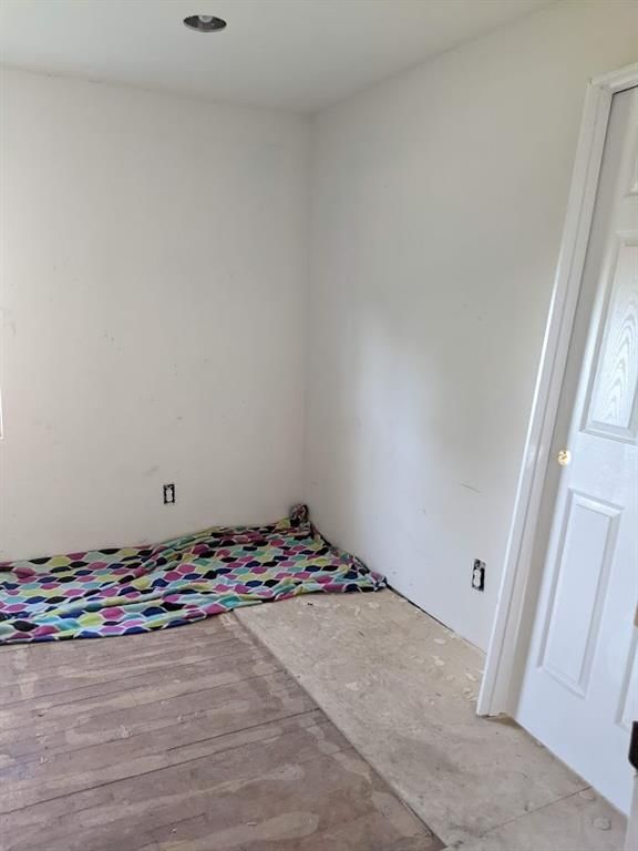 418 N Neosho Street — photo 38