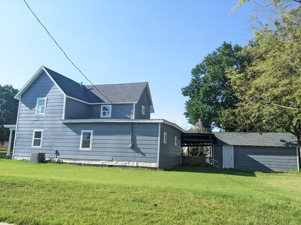418 N Neosho Street — photo 6