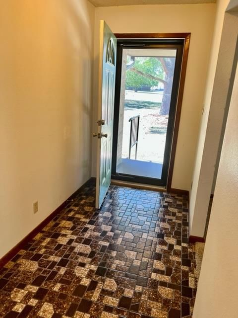 105 Cedar Drive — photo 24