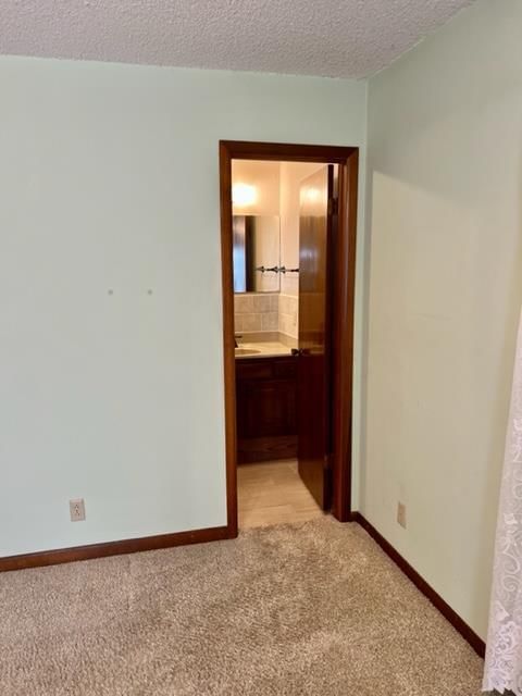 105 Cedar Drive — photo 38