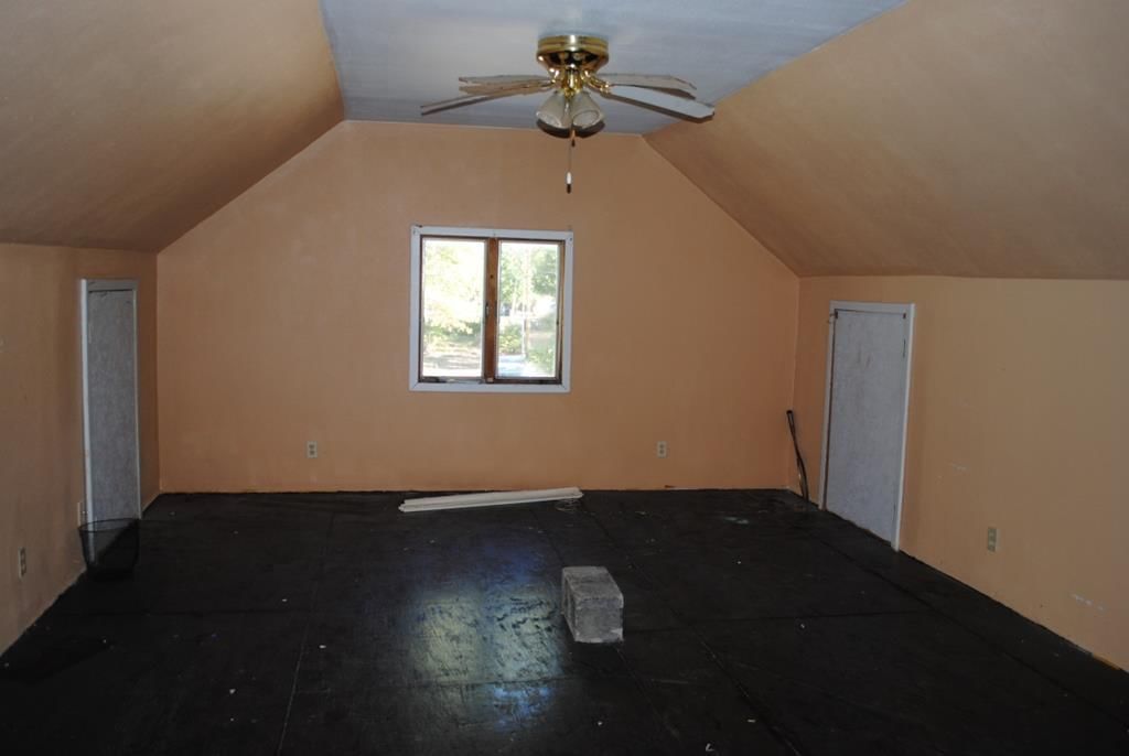 513 W Magnolia N/A — photo 37