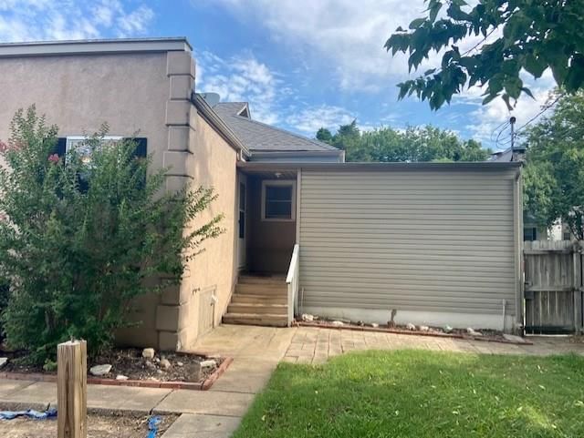 1528 Belmont Avenue — photo 23