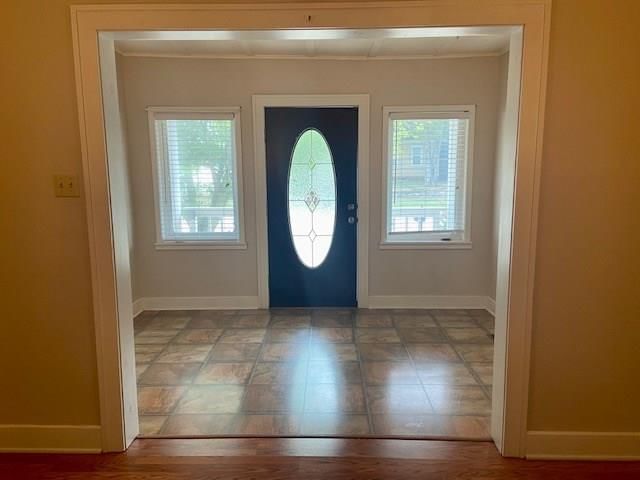 1528 Belmont Avenue — photo 5
