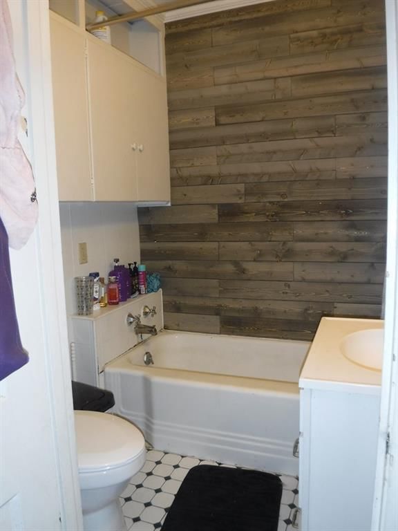 504 Charlotte Avenue — photo 19