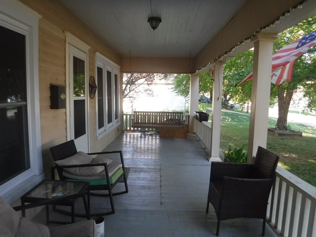 504 Charlotte Avenue — photo 22