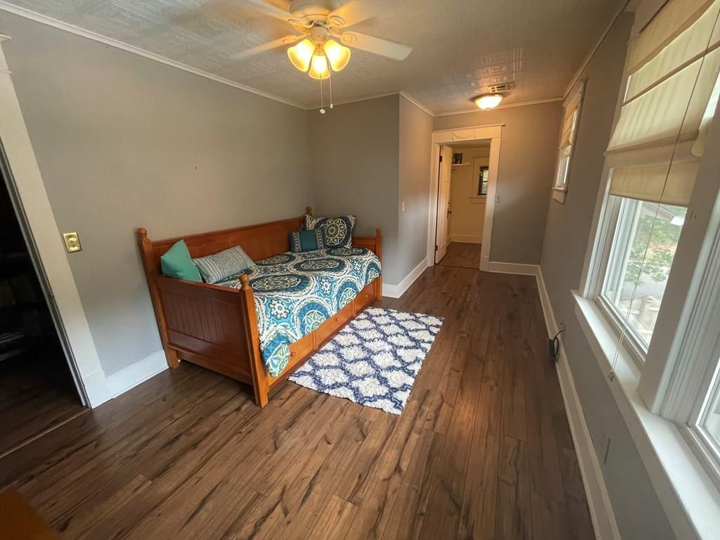 716 Lincoln N/A — photo 26