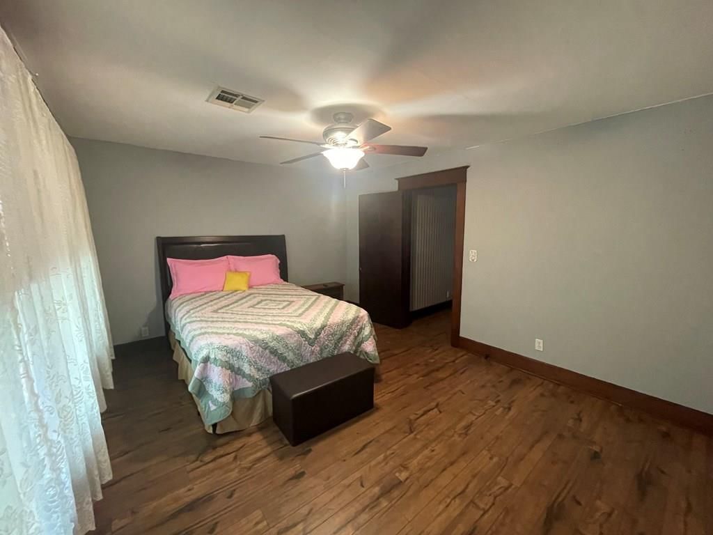 716 Lincoln N/A — photo 27