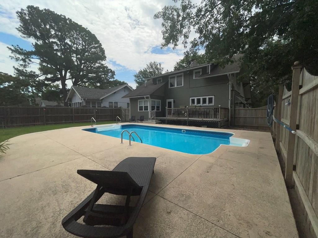 716 Lincoln N/A — photo 38