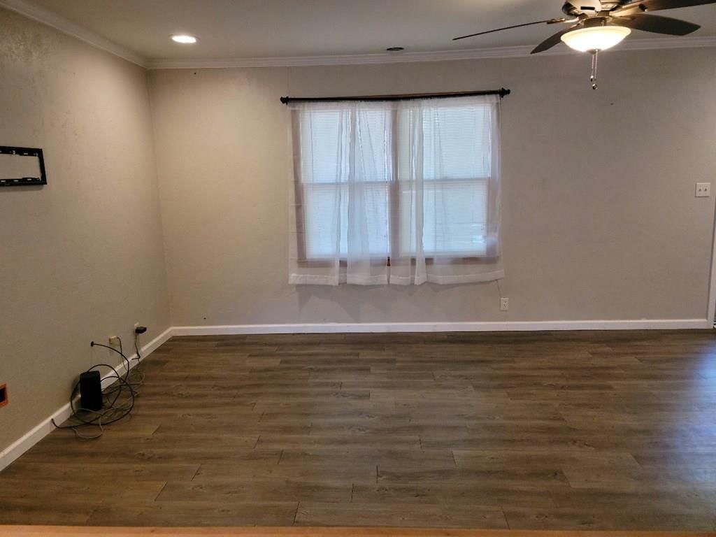 908 W Pine N/A — photo 11