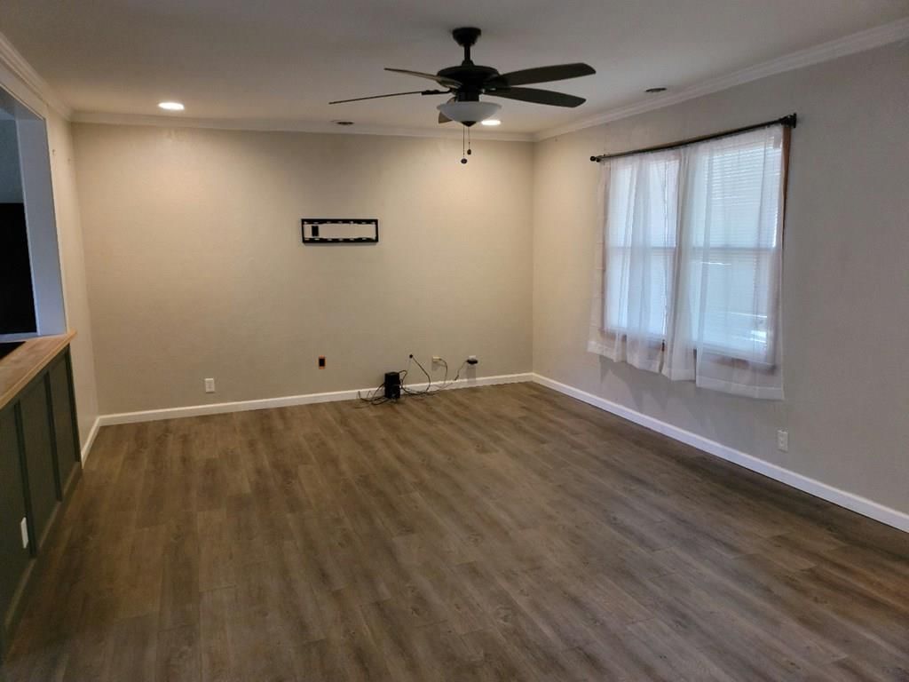 908 W Pine N/A — photo 12