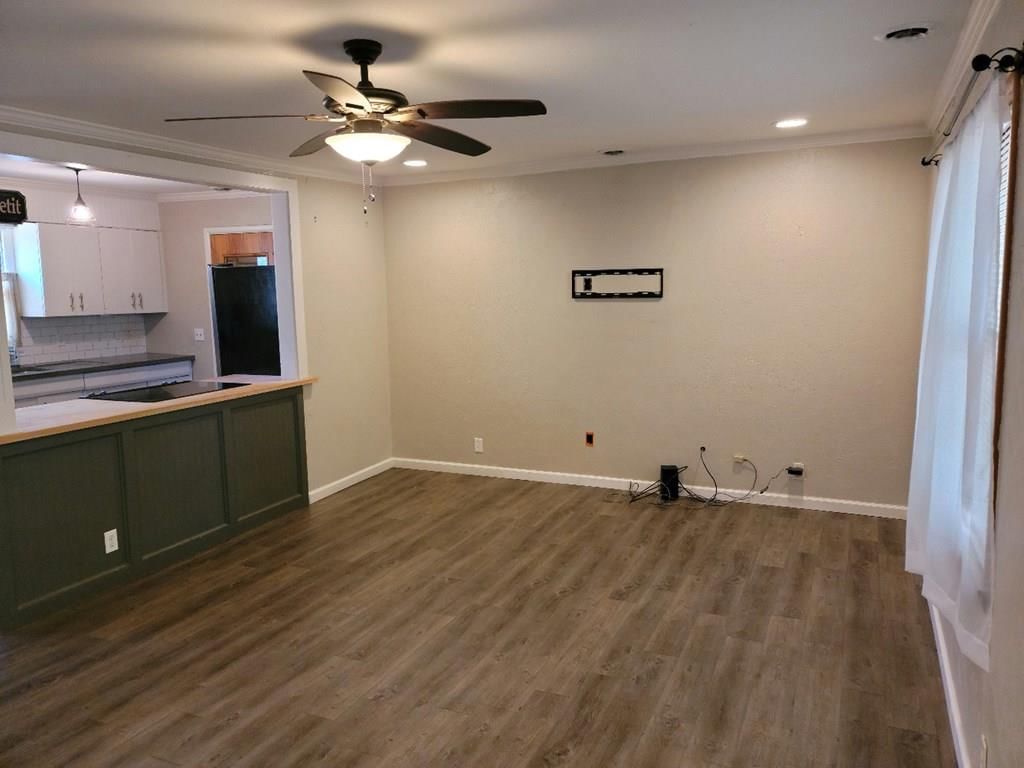 908 W Pine N/A — photo 8