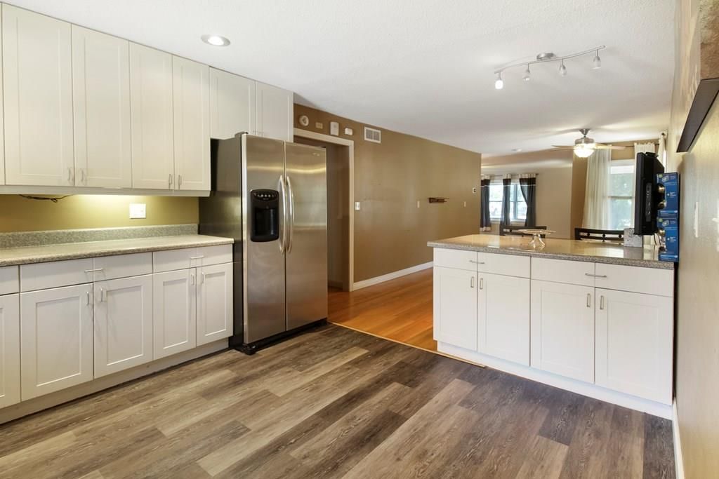 2611 Corning N/A — photo 14
