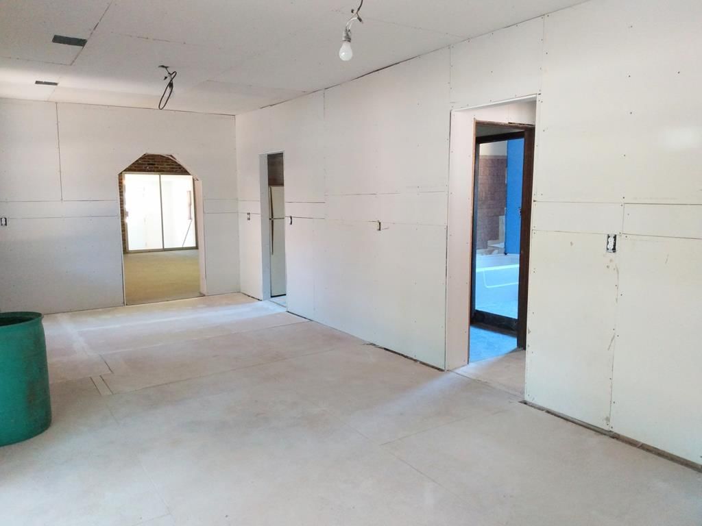 204 S Washita Street — photo 39