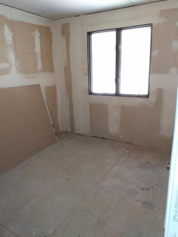204 S Washita Street — photo 41
