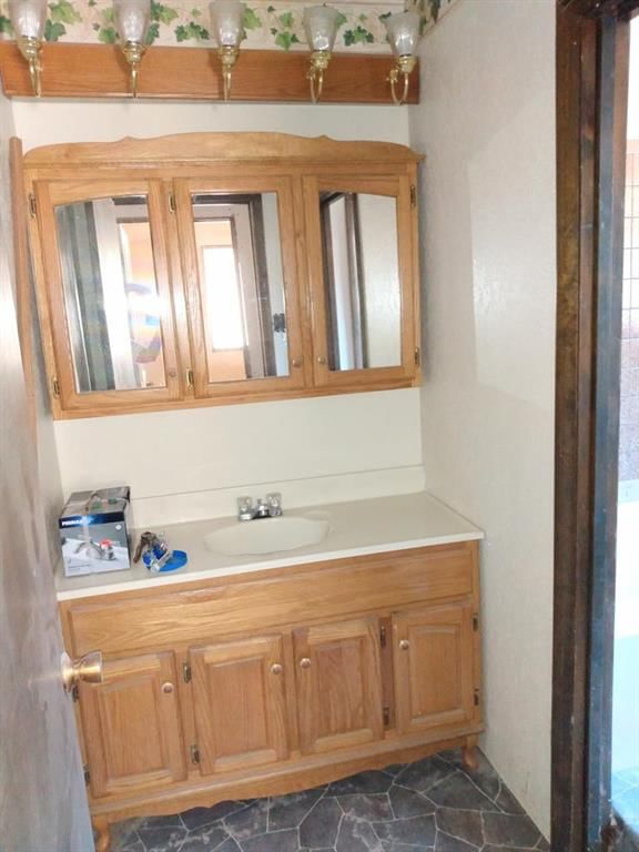204 S Washita Street — photo 44