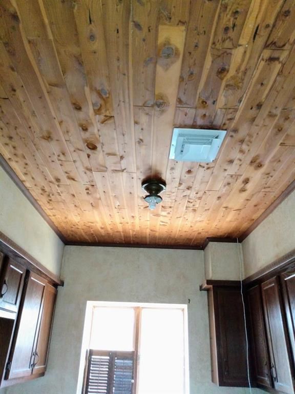 204 S Washita Street — photo 58