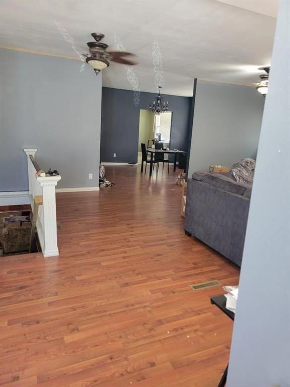 412 E Locust N/A — photo 9