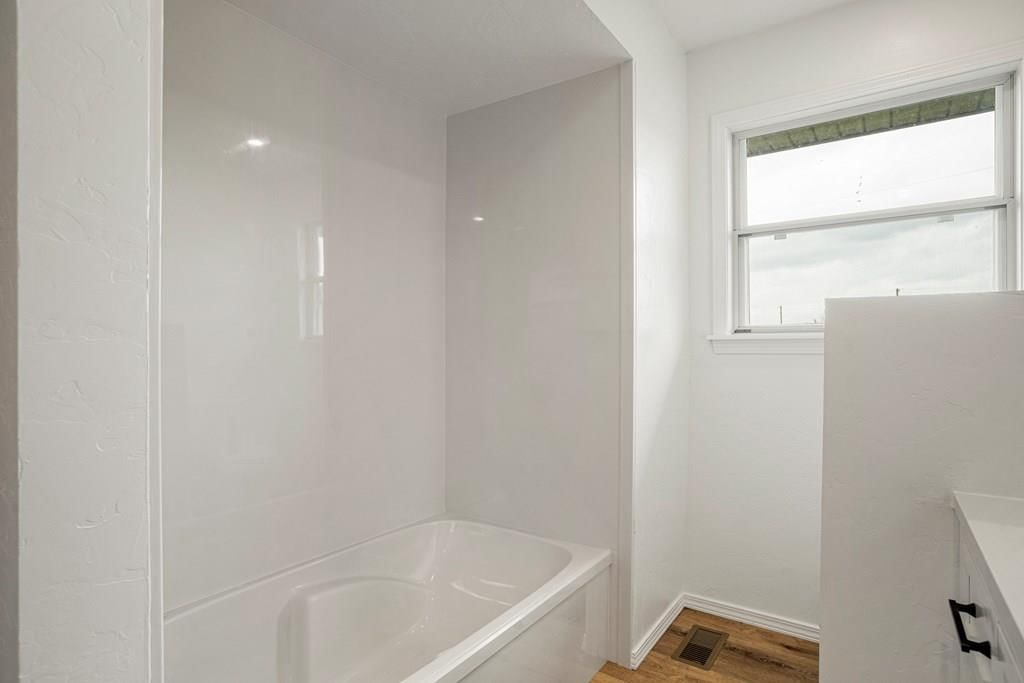 1097 Gray Road — photo 37