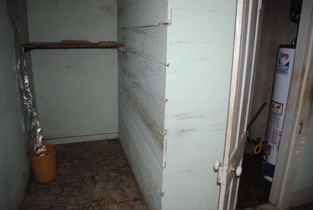 310 W Elk N/A — photo 11