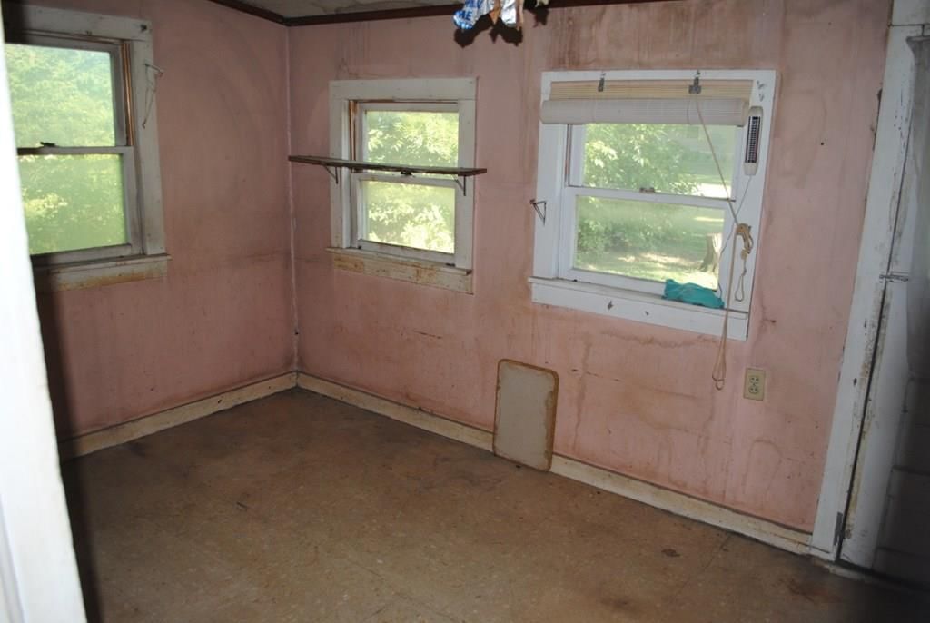 310 W Elk N/A — photo 18