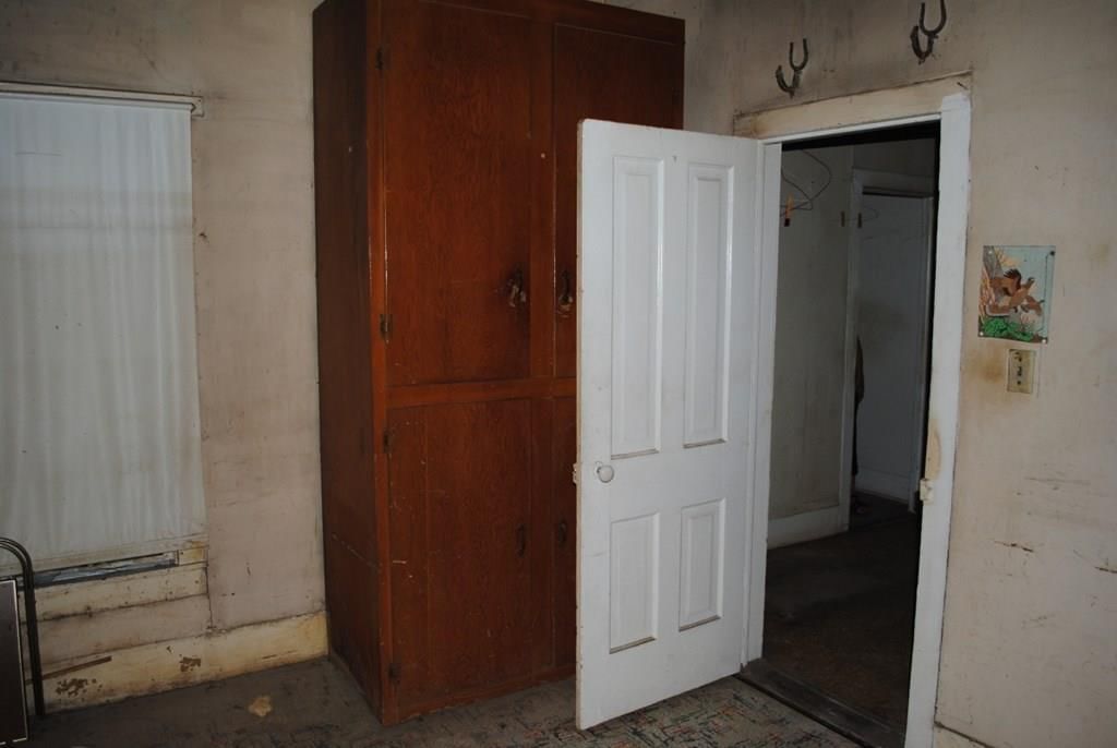310 W Elk N/A — photo 21