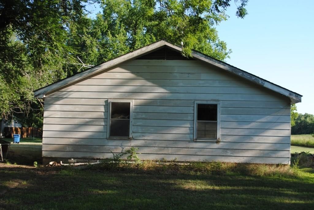 310 W Elk N/A — photo 24
