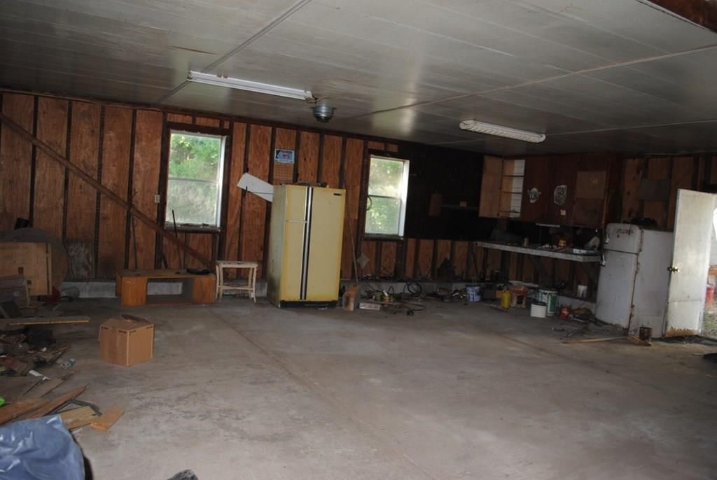 310 W Elk N/A — photo 30