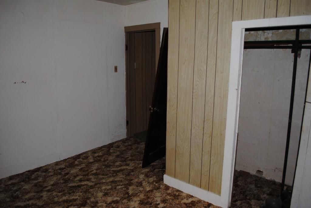 310 W Elk N/A — photo 46