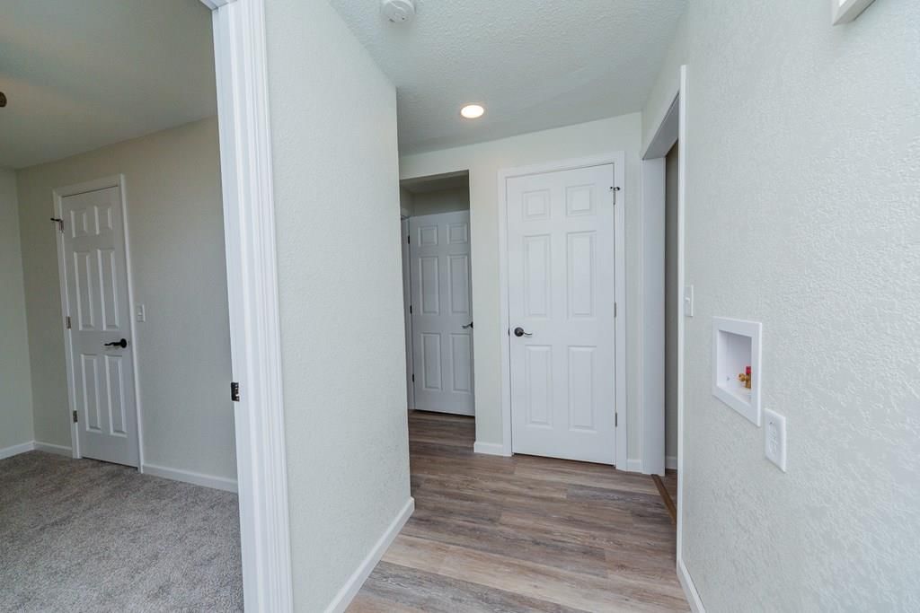 407 N Fawn N/A — photo 18