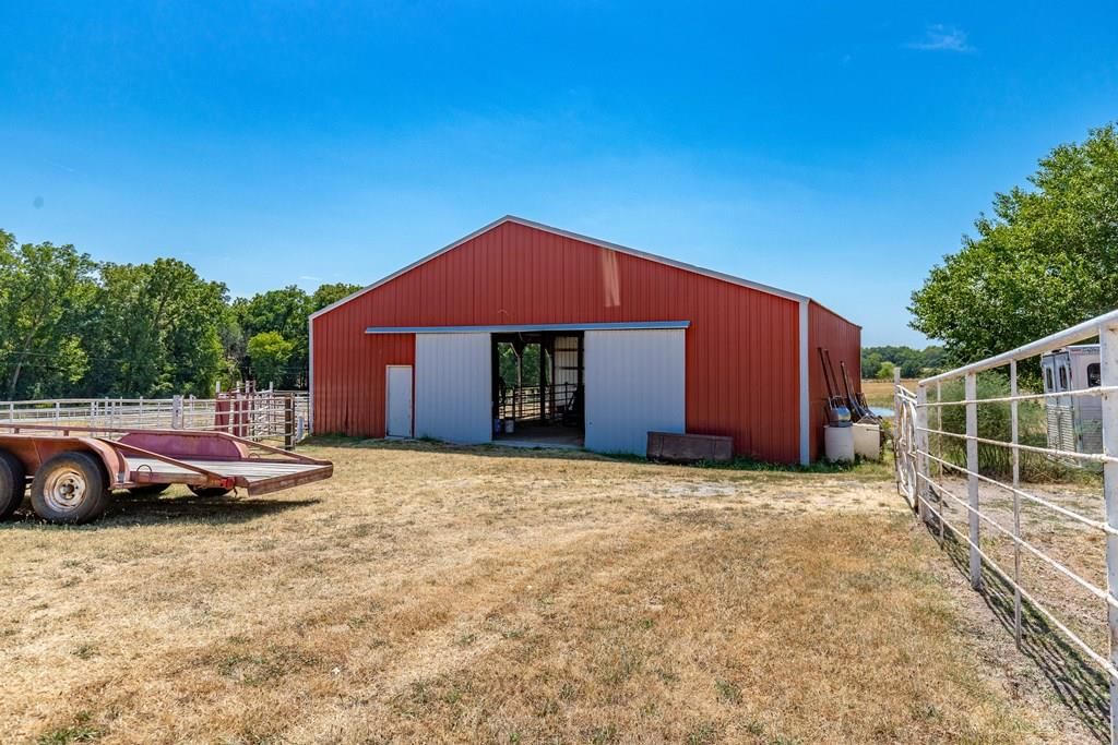 7473 SE Star Road — photo 36