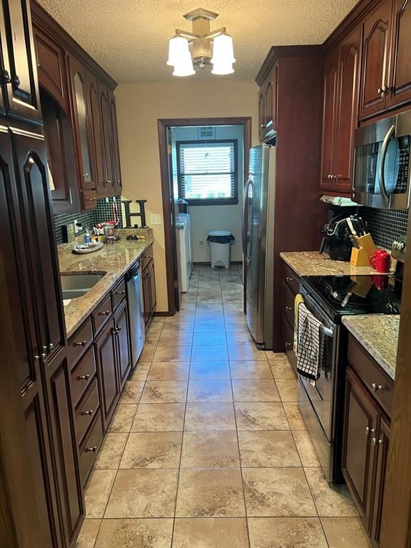 3028 Majestic N/A — photo 9