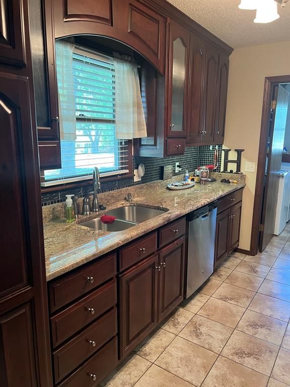 3028 Majestic N/A — photo 10