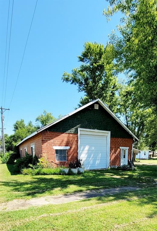 14 N Preston Street — photo 17