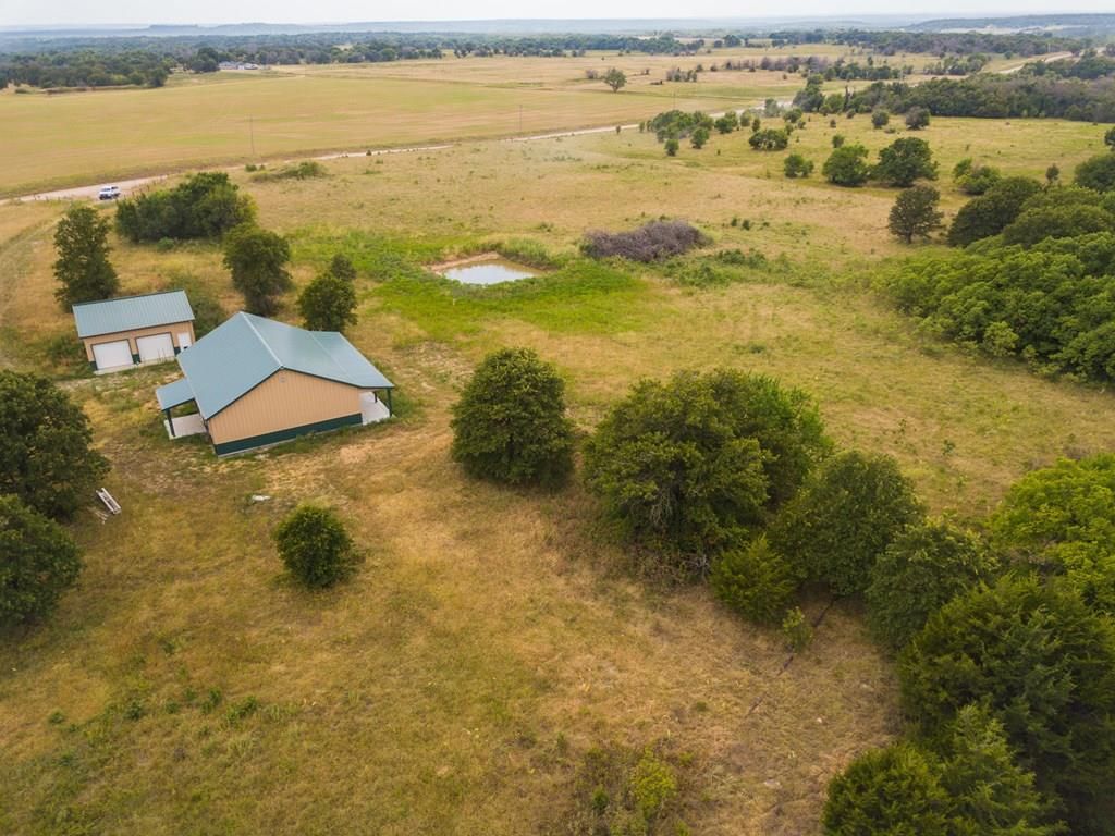 1912 Bronco Road — photo 16