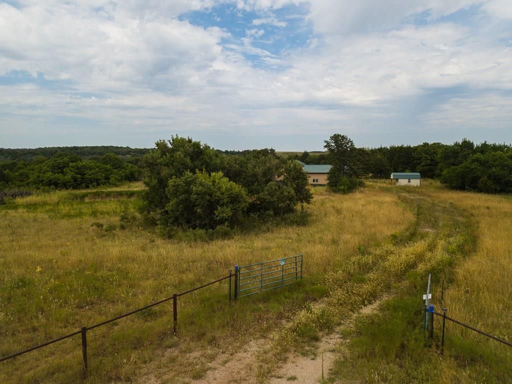 1912 Bronco Road — photo 25