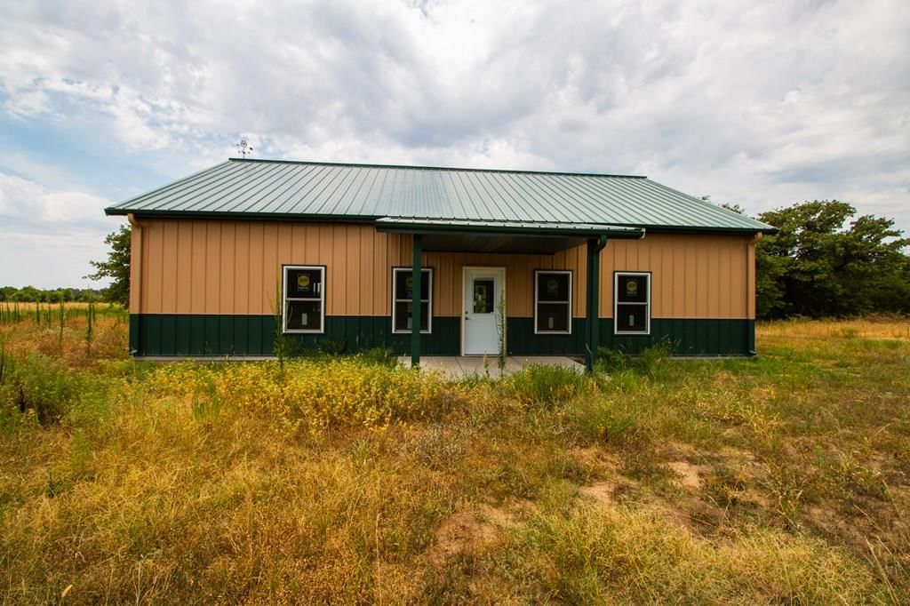 1912 Bronco Road — photo 9