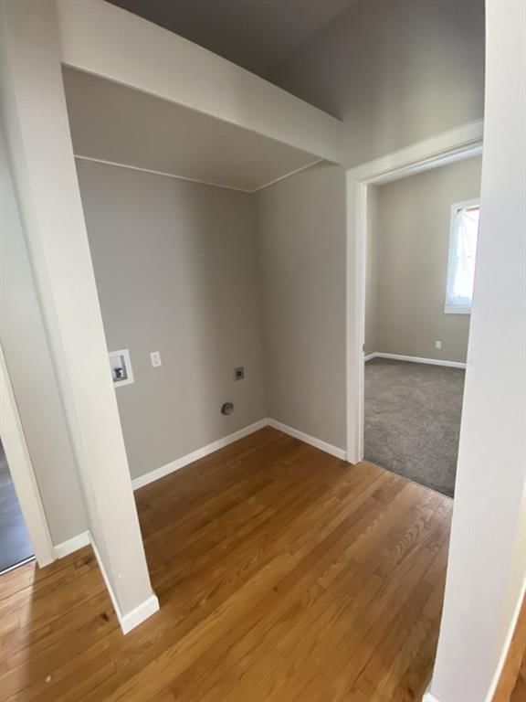 2513 Clark Avenue — photo 14
