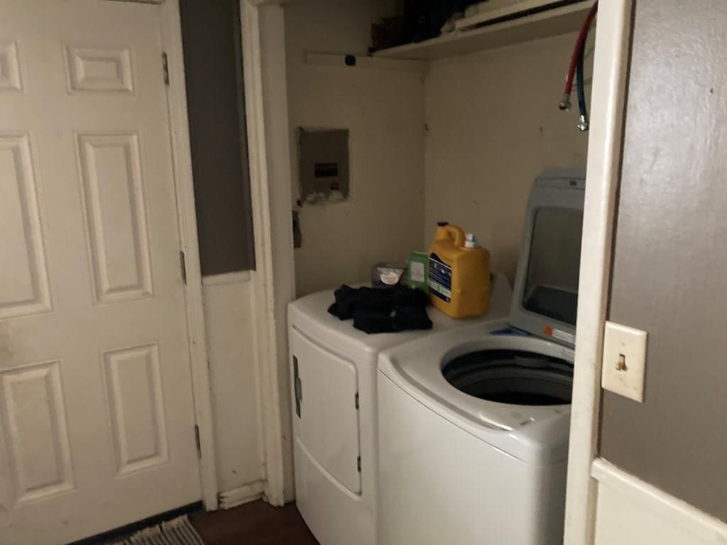 411 W 1st N/A — photo 14