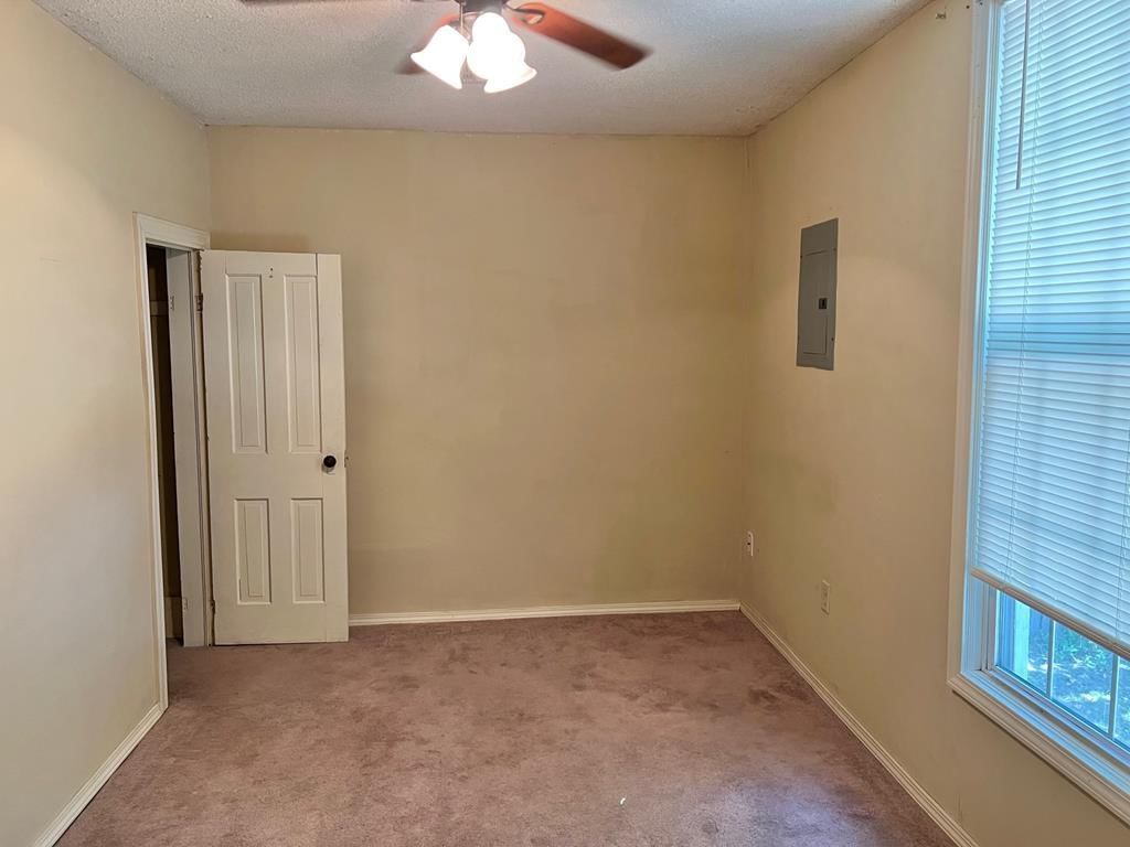2711 Dirr Avenue — photo 12